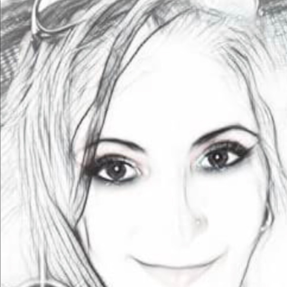 Meet your Posher, Trina - Picture 8 of 17